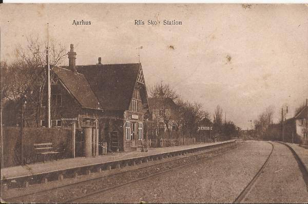 riis_skov_station_ca_1906_postkort.jpg